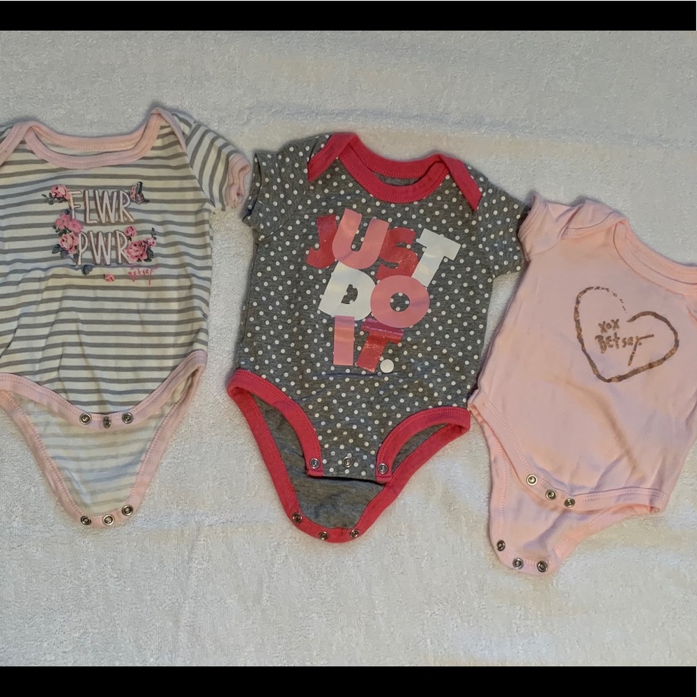 3 month onsie bundle
